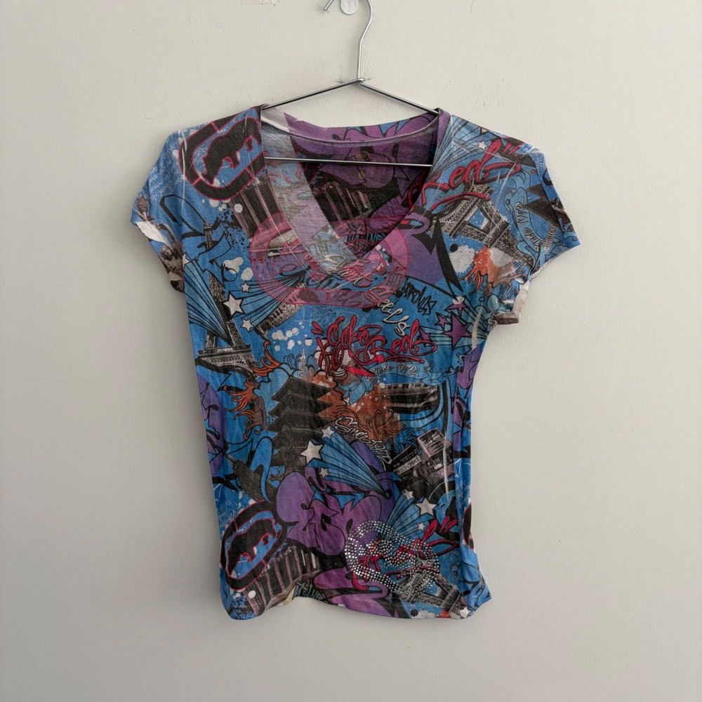 Ecko Red Womens Blue Graffiti Graphic V-Neck T-Shirt Rhinestone Accent Large